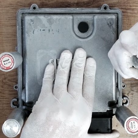 COMO ABRIR UNIDADES DE CONTROL MOTOR